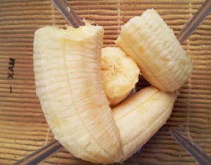 lovelowfat-nutribullet-banana-chunks