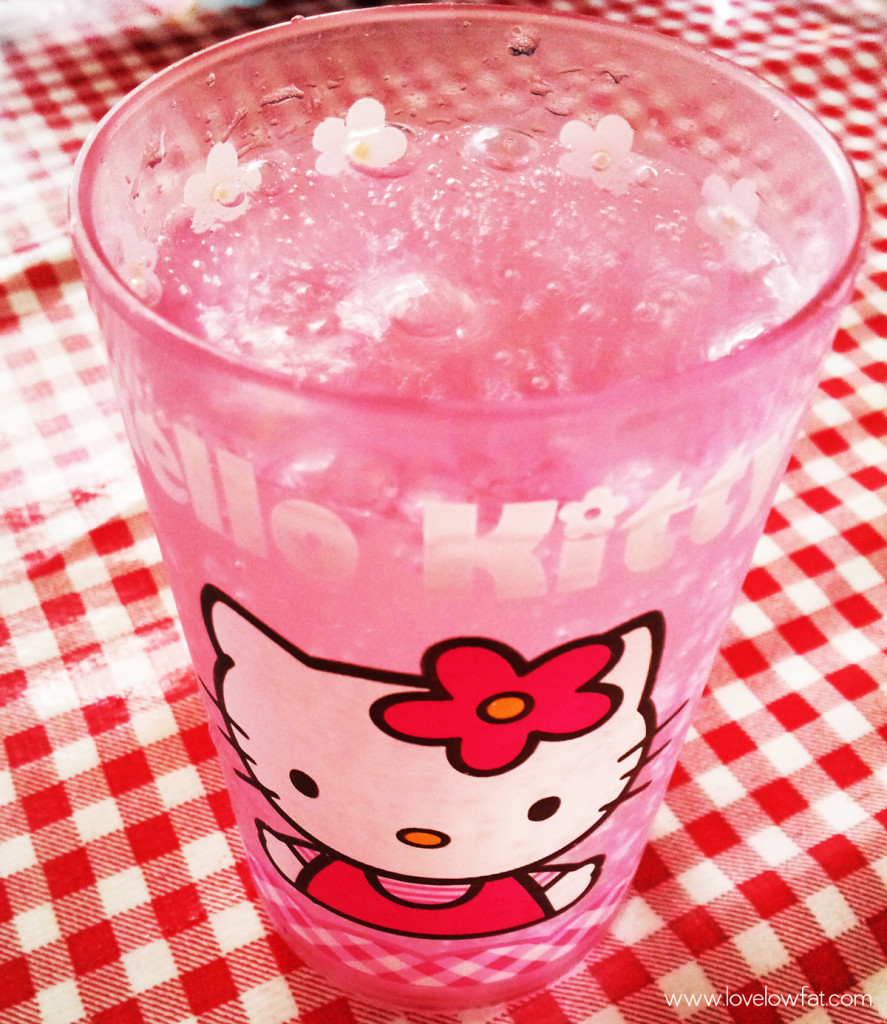 lovelowfat-hello-kitty-bubbly-water