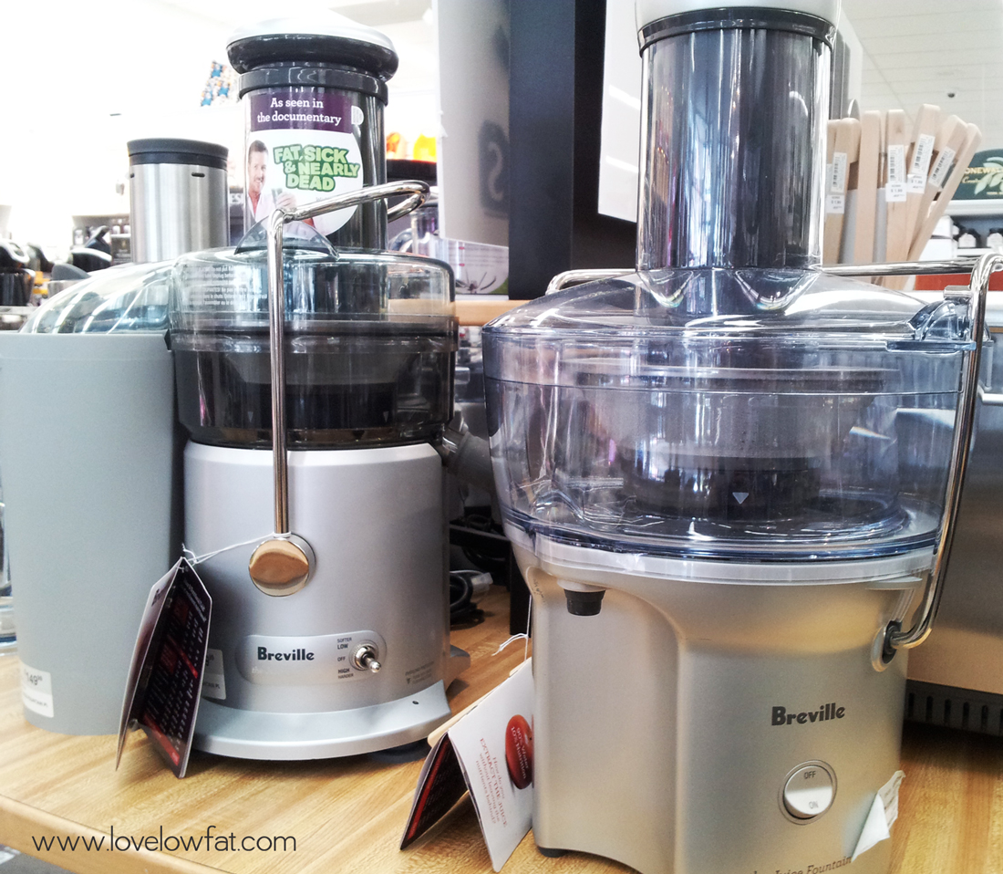 Buy the Fruit and Vegetable Juice Extractor, JE2200B